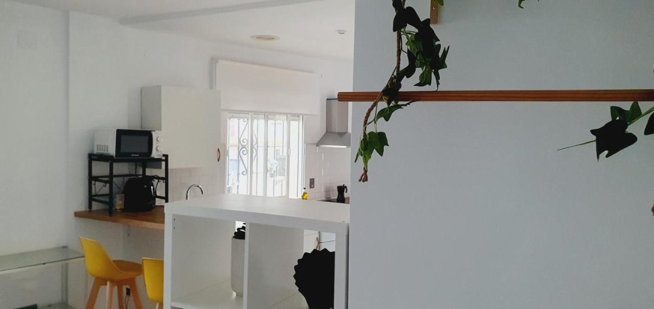 Apartamentos La Libertad Estepona Exteriör bild